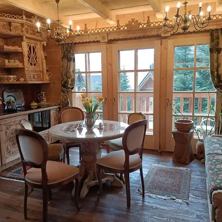 Bajkowy シャレー コシチェリスコ